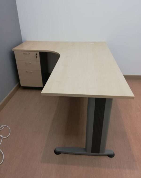 L Shape Office Table With J Metal Leg + 2D1F Pedestal - V-TL 1515-3D