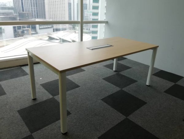 Rectangular Shape Conference Table With U Metal Leg - V-SVB 18