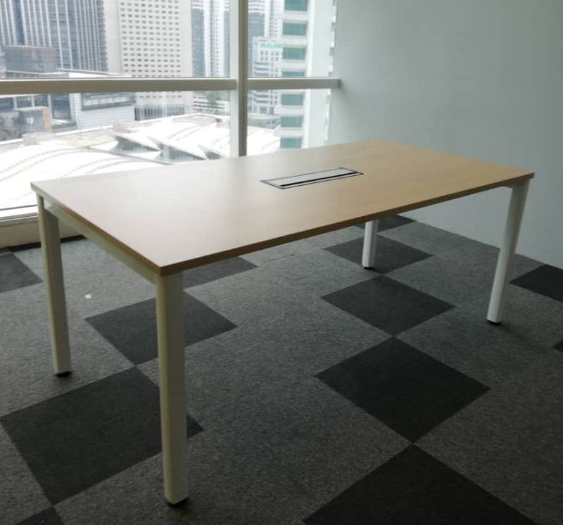 Rectangular Shape Conference Table With U Metal Leg - V-SVB 18