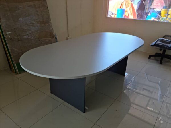 Oval Shape Meeting Table - V-GO 18