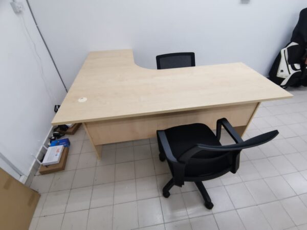 L Shape Office Table – V-EXL 1515