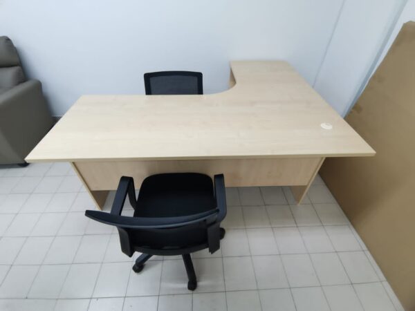 L Shape Office Table – V-EXL 1515