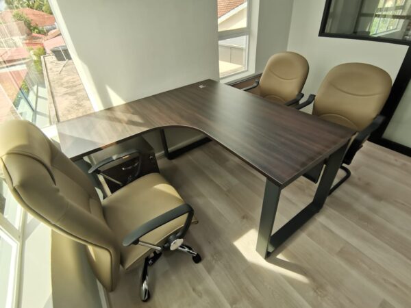 L Shape Office Table With O Metal Leg - V-SQML 1515