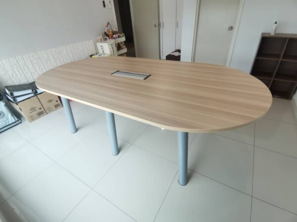 Oval Shape Meeting Table - V-QOC 18