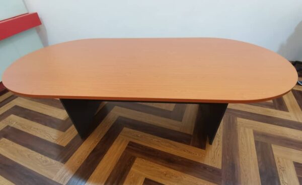 Oval Shape Meeting Table - V-GO 18