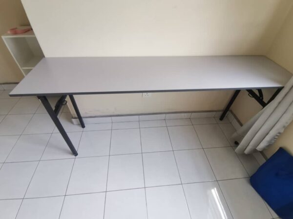 Banquet Table With 25 MM Epoxy Leg  – V-VF 420 N