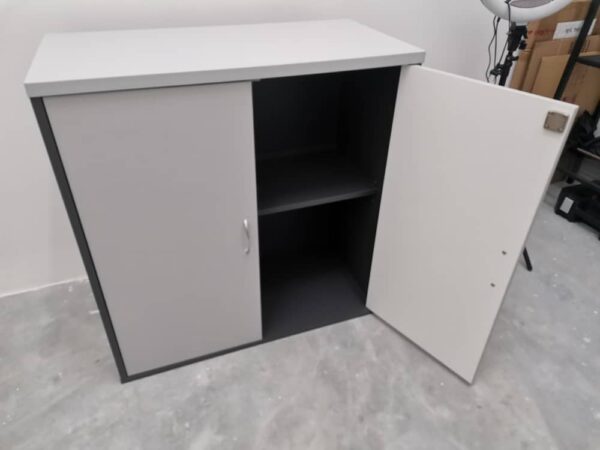 SWITCH DOOR LOW CABINET – V-GD 880