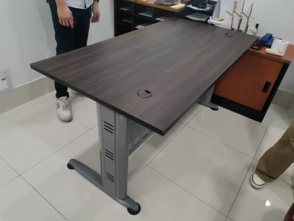 Rectangular Shape Office Table With J Metal Leg – V-QT 128