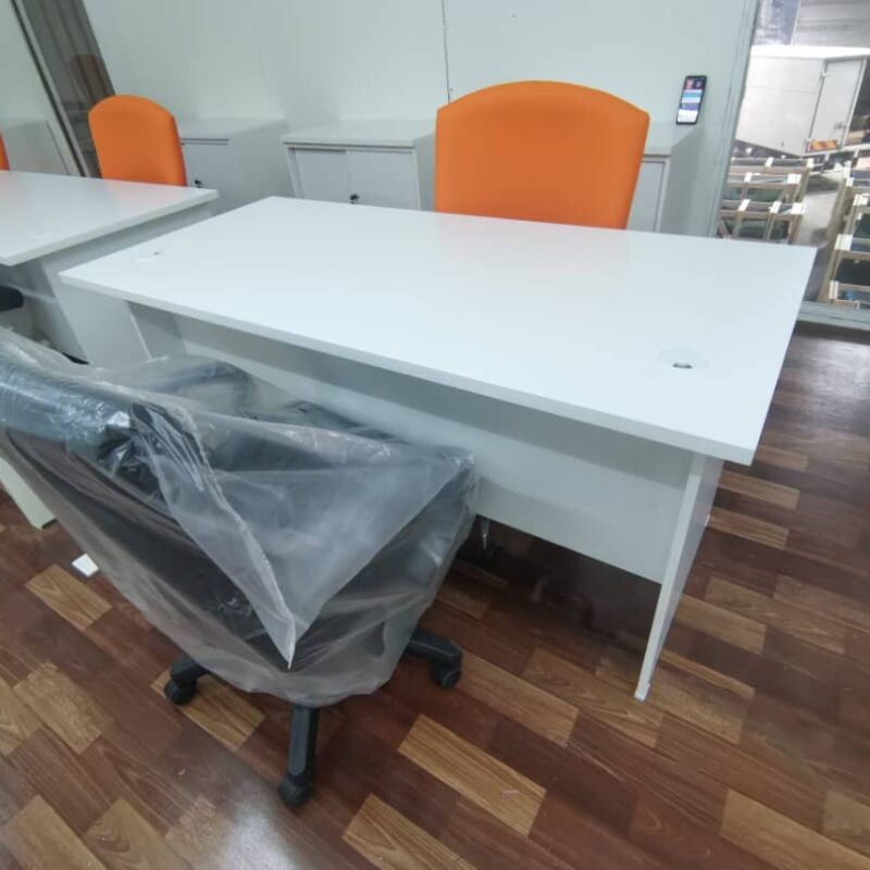 Rectangular Shape Office Table – F1-FO 127