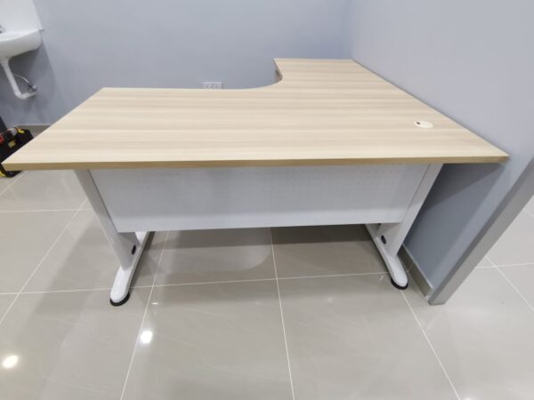 L Shape Office Table With J Metal Leg + 2D1F Pedestal – V-BL 1515-3D