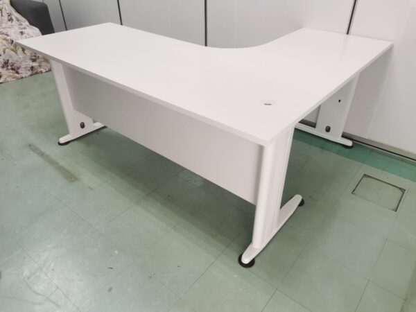 L Shape Office Table With J Metal Leg - F1-JL 1515