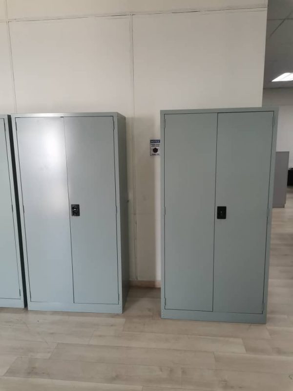 Full Height Steel Cupboard With Swinging Door – GV-S 118