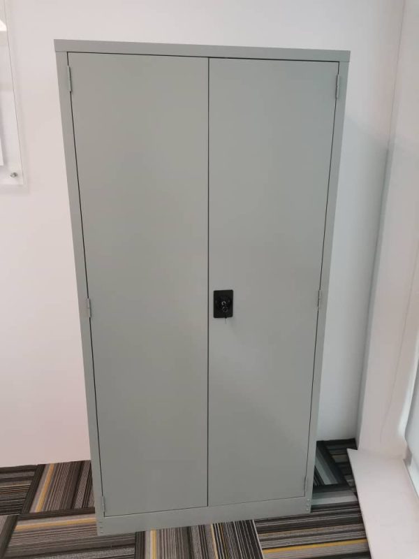 Full Height Steel Cupboard With Swinging Door – GV-S 118