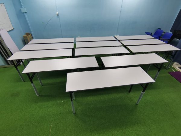 Banquet Table With 25 MM Epoxy Leg  – V-VF 420 N