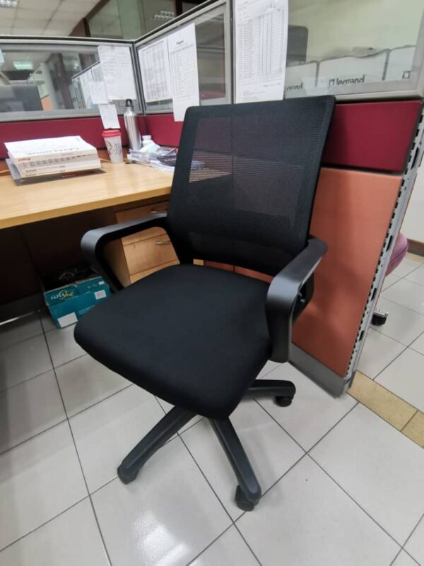 MESH TYPIST CHAIR – A-OF 20