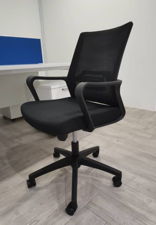 MESH TYPIST CHAIR – C-B 915