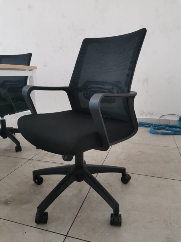 MESH TYPIST CHAIR – C-B 915